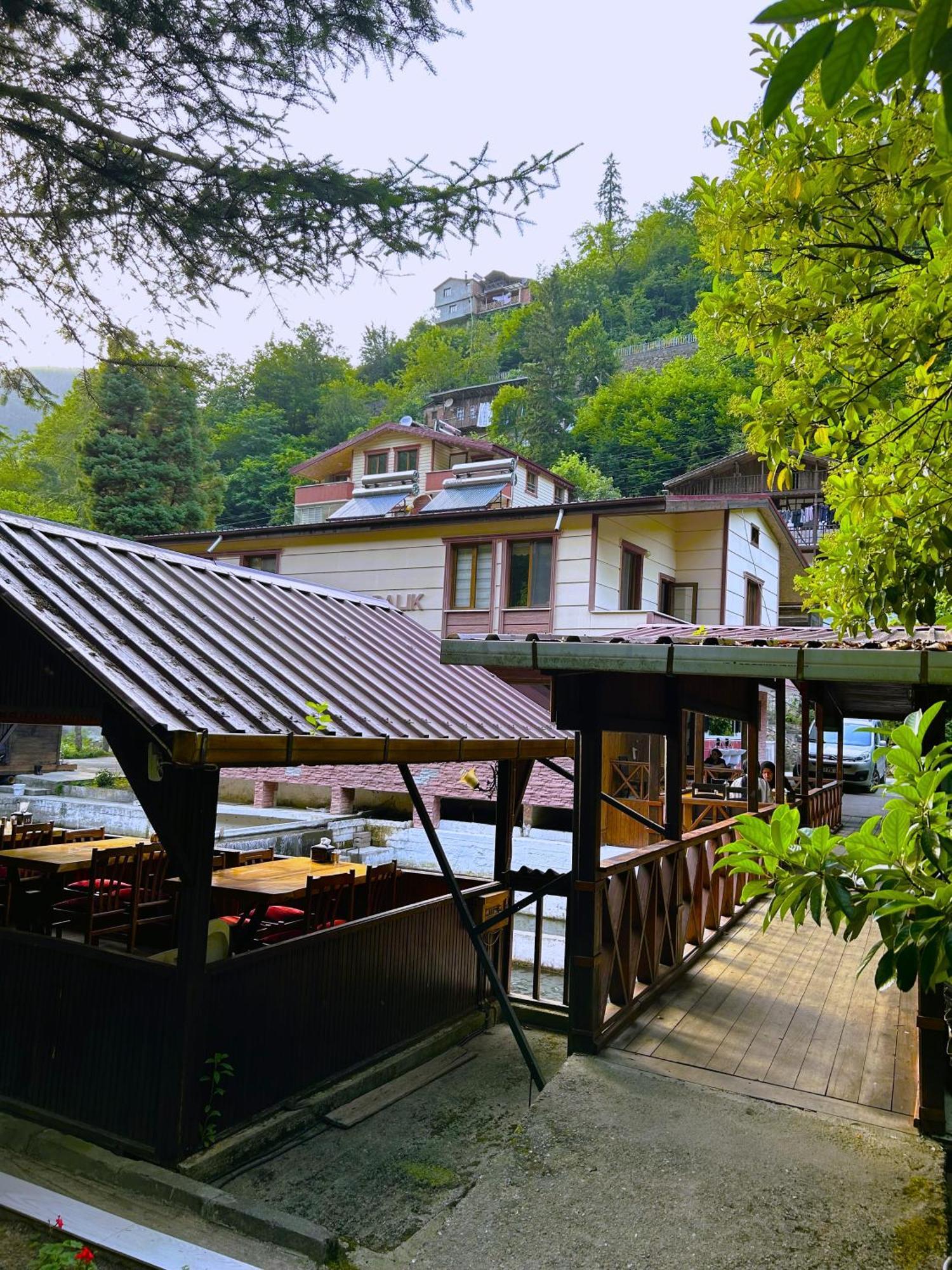 Isikli Kale Hotel Caykara ภายนอก รูปภาพ